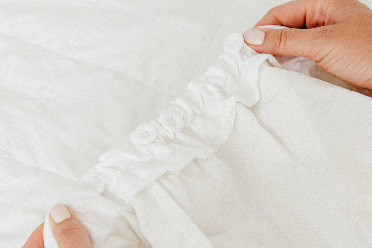 How Often to Wash Pillow Protector – A SmartSilk Care Guide