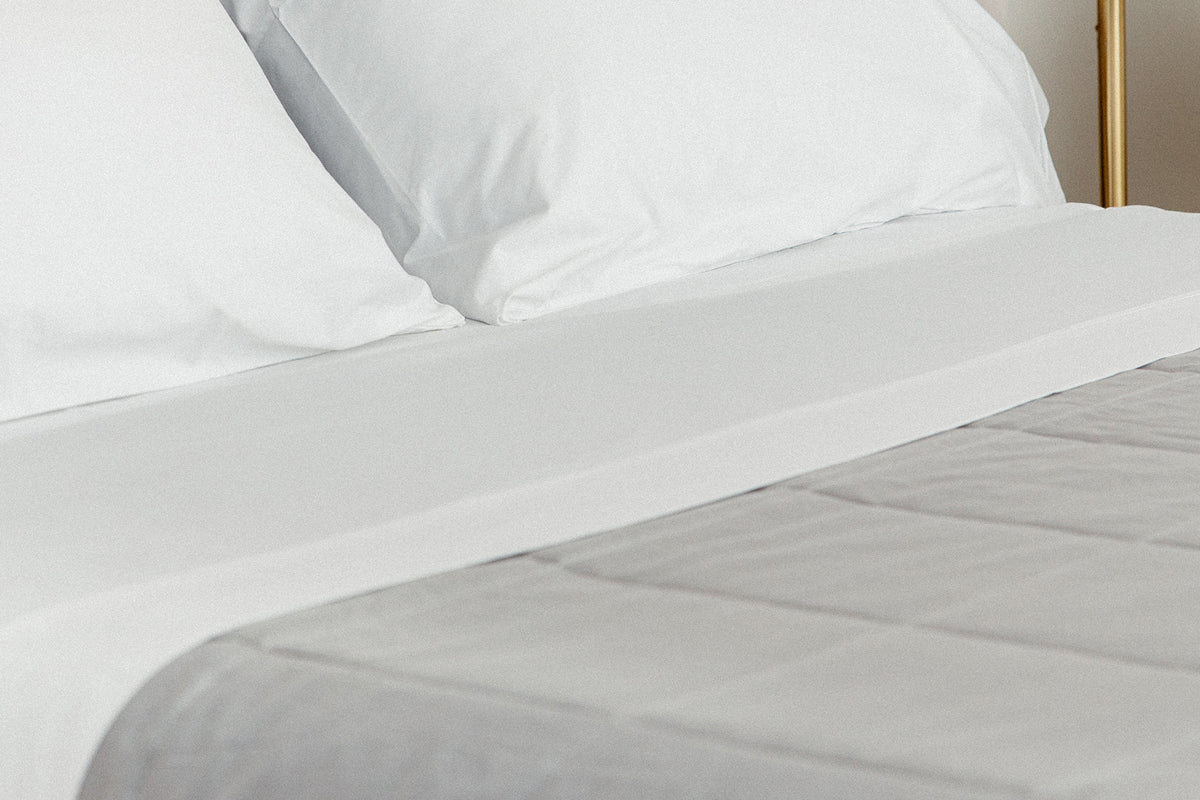 White and Grey Bedding Ideas – Timeless, Elegant, and Easy to Style