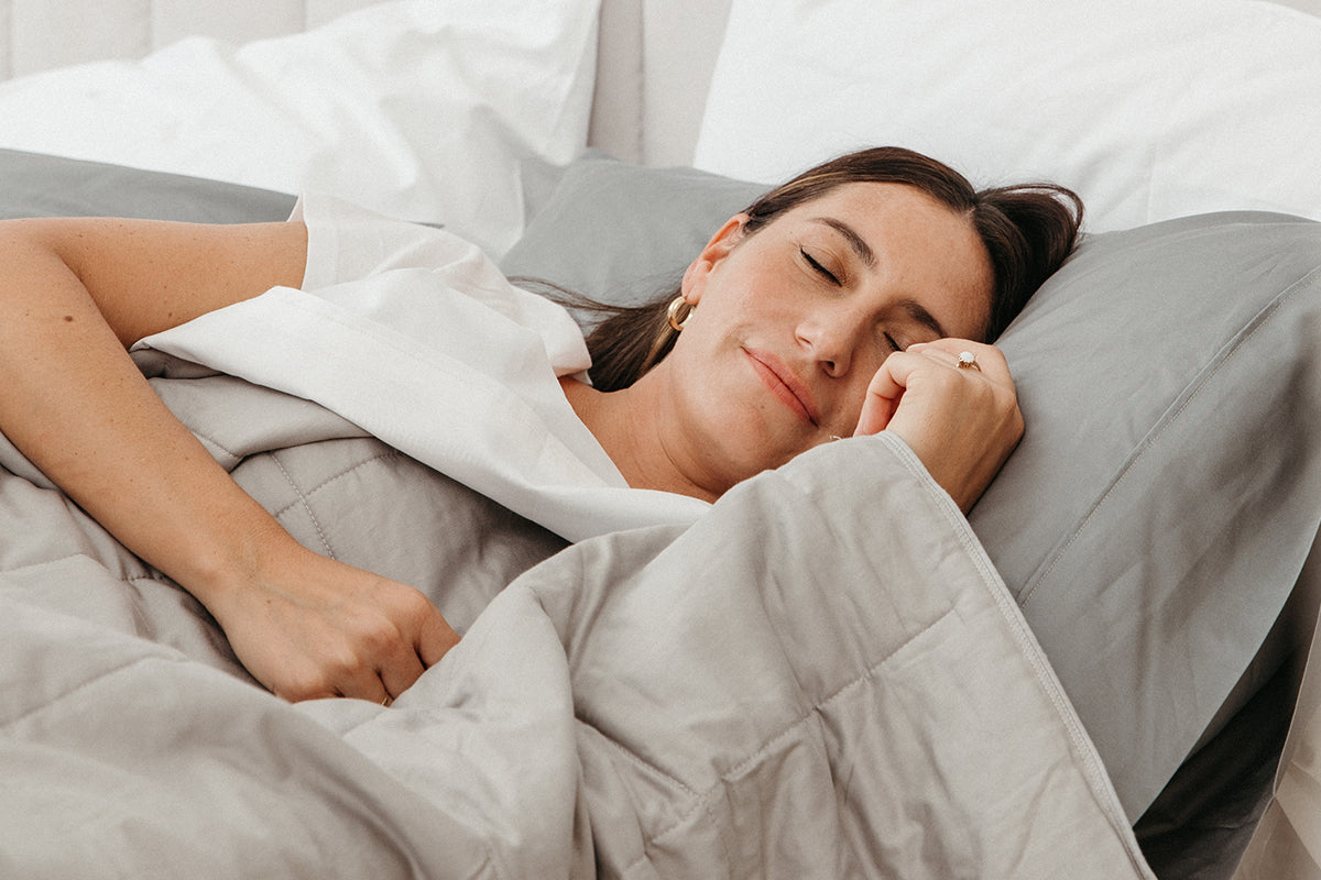 What Is a Hot Sleeper? Find Relief with SmartSilk Bedding