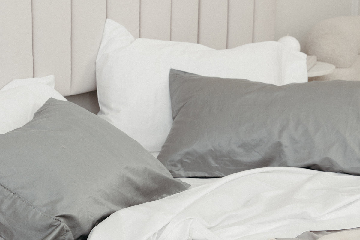 Which Is Better: Silk or Satin Pillowcase?